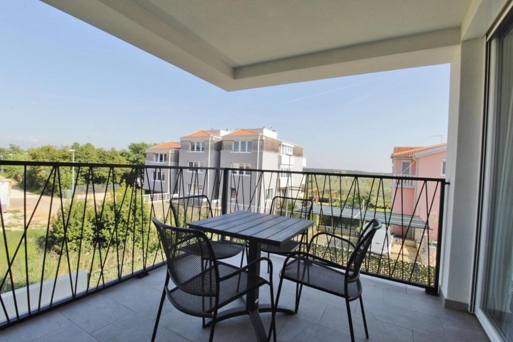 Apartments La Mar Zambratija Exterior foto