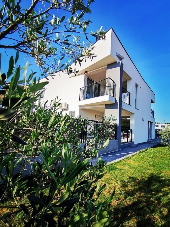 Apartments La Mar Zambratija Exterior foto